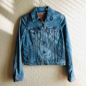 Levi’s Denim/Jean Jacket